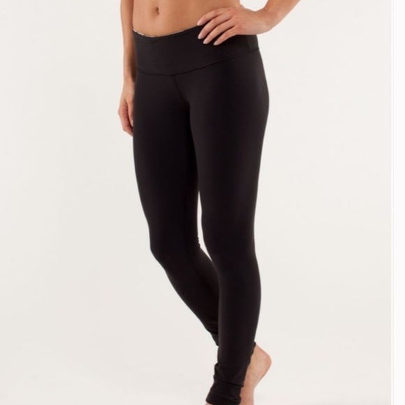 Lululemon Athletica Wunder Under Pant Sz 6 Reversible Waist - Picture 2 of 8